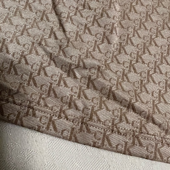 Calvin Klein vintage nude stretch camisole with logo size lg - Picture 5 of 11